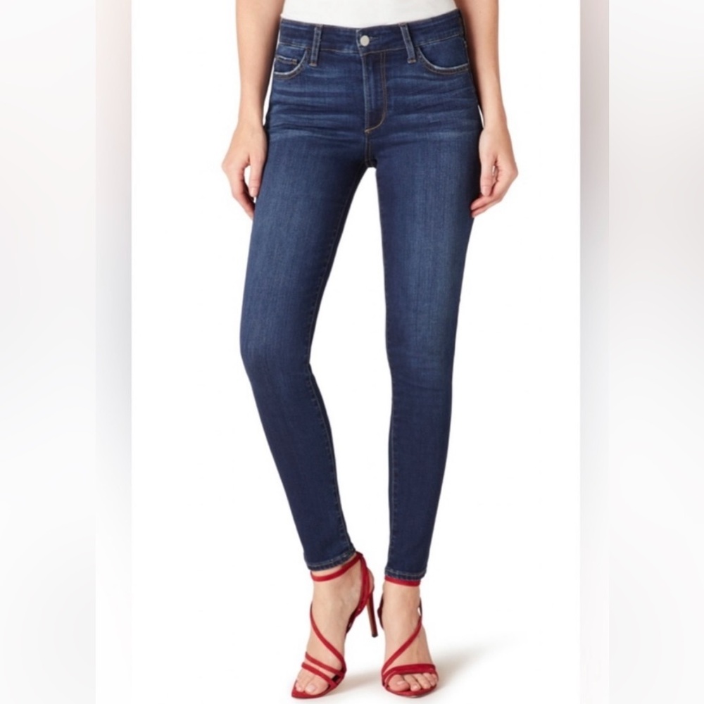 JOE’S ICONIC SKINNY ANKLE JEANS.